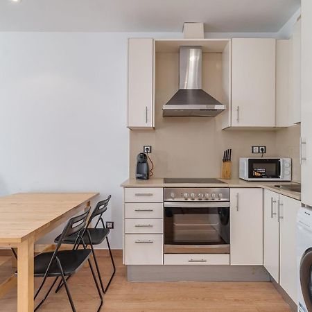 Guestready - Bright Home Near Montjuic Барселона Екстериор снимка