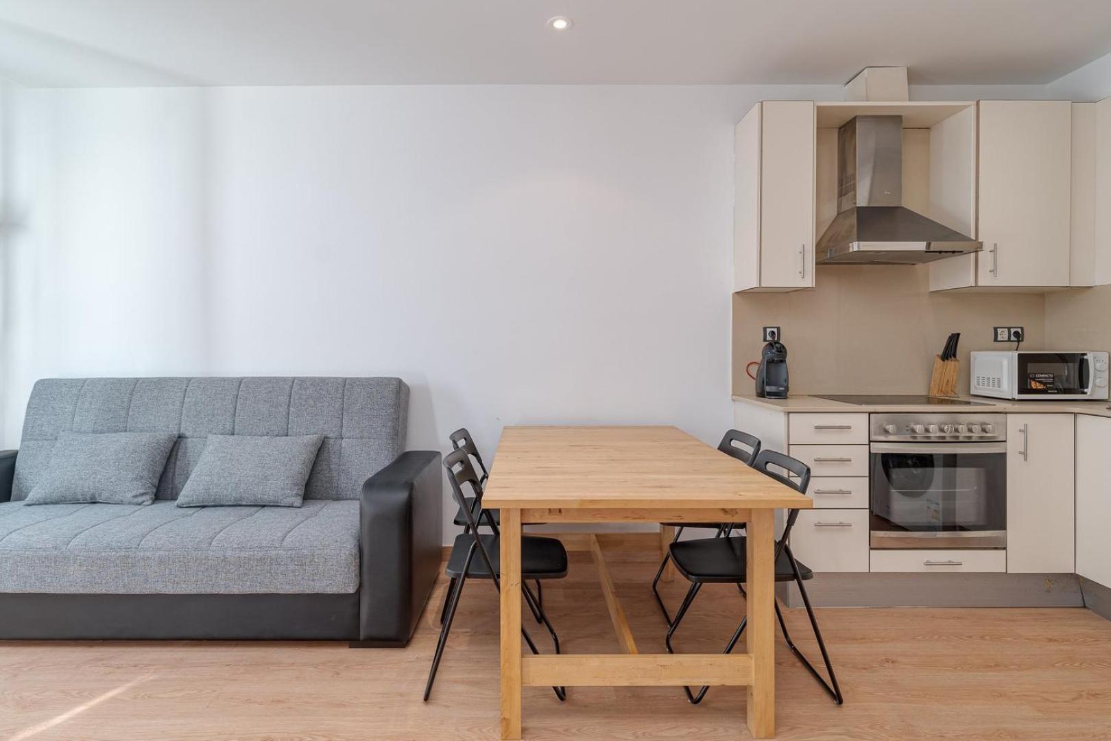 Guestready - Bright Home Near Montjuic Барселона Екстериор снимка