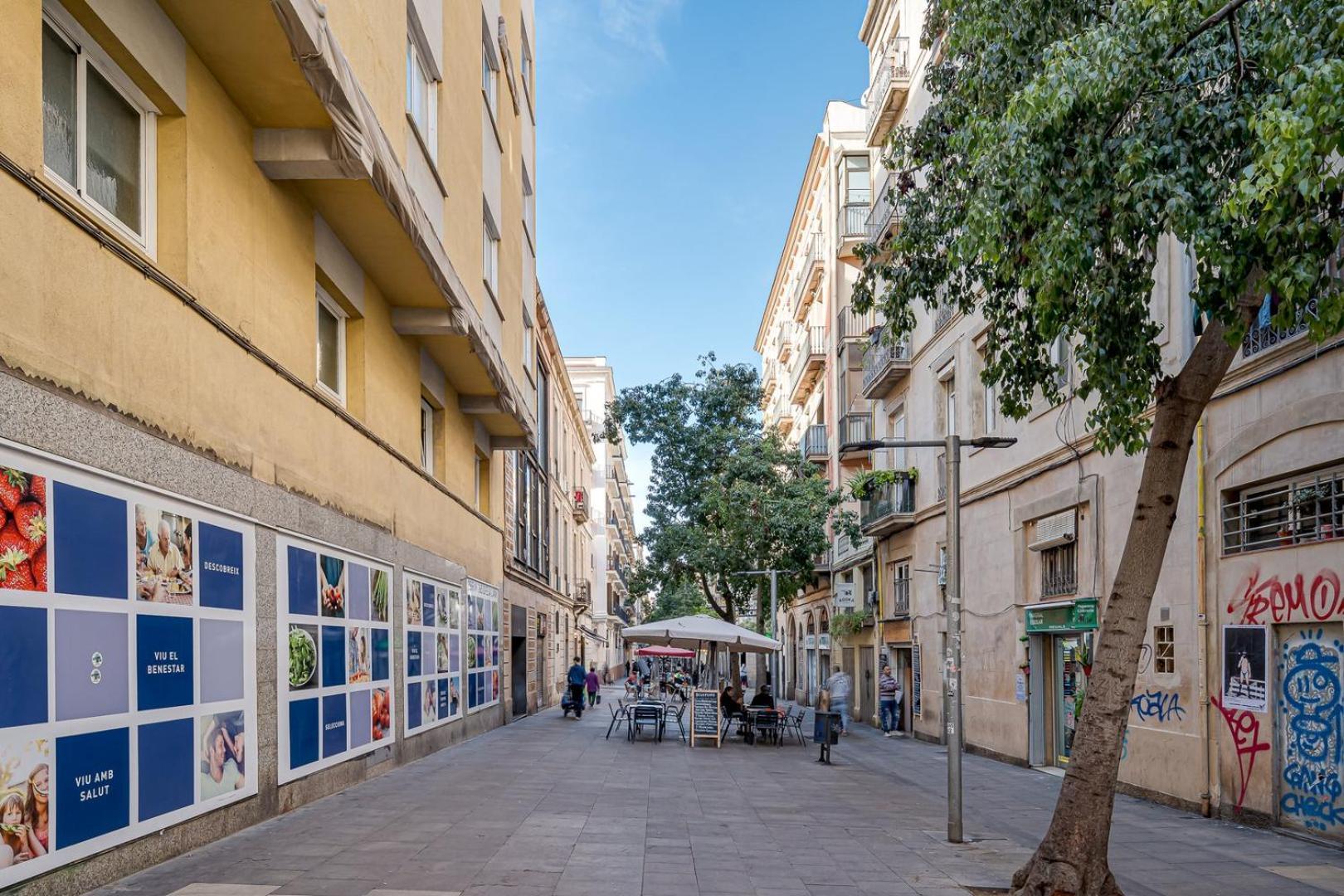 Guestready - Bright Home Near Montjuic Барселона Екстериор снимка
